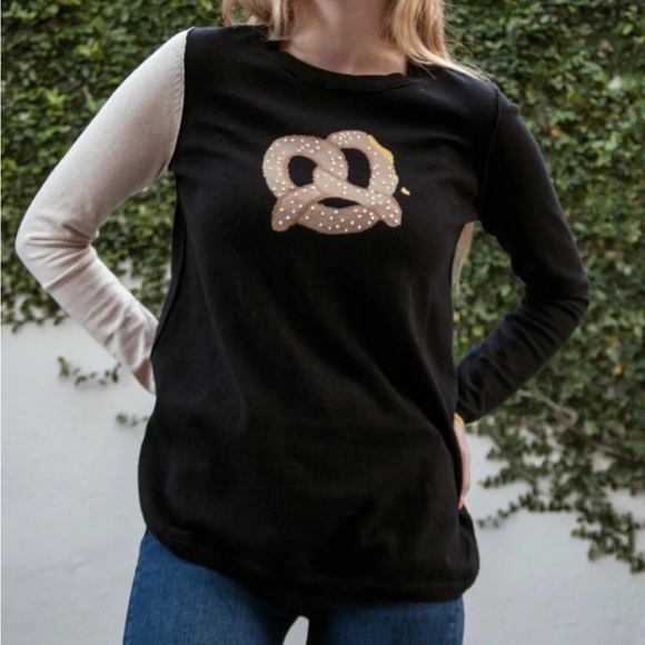 Lisa Todd Sweaters - Lisa Todd Pretzel Sweater. Size Small. Cotton and Cashmere. **RARE** find!